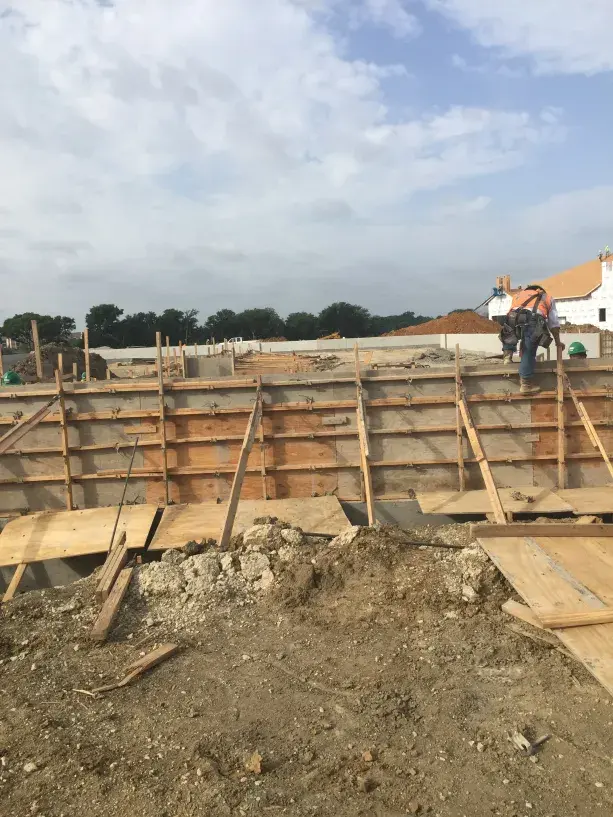 Retaining Walls by Cardona Brothers Concrete
